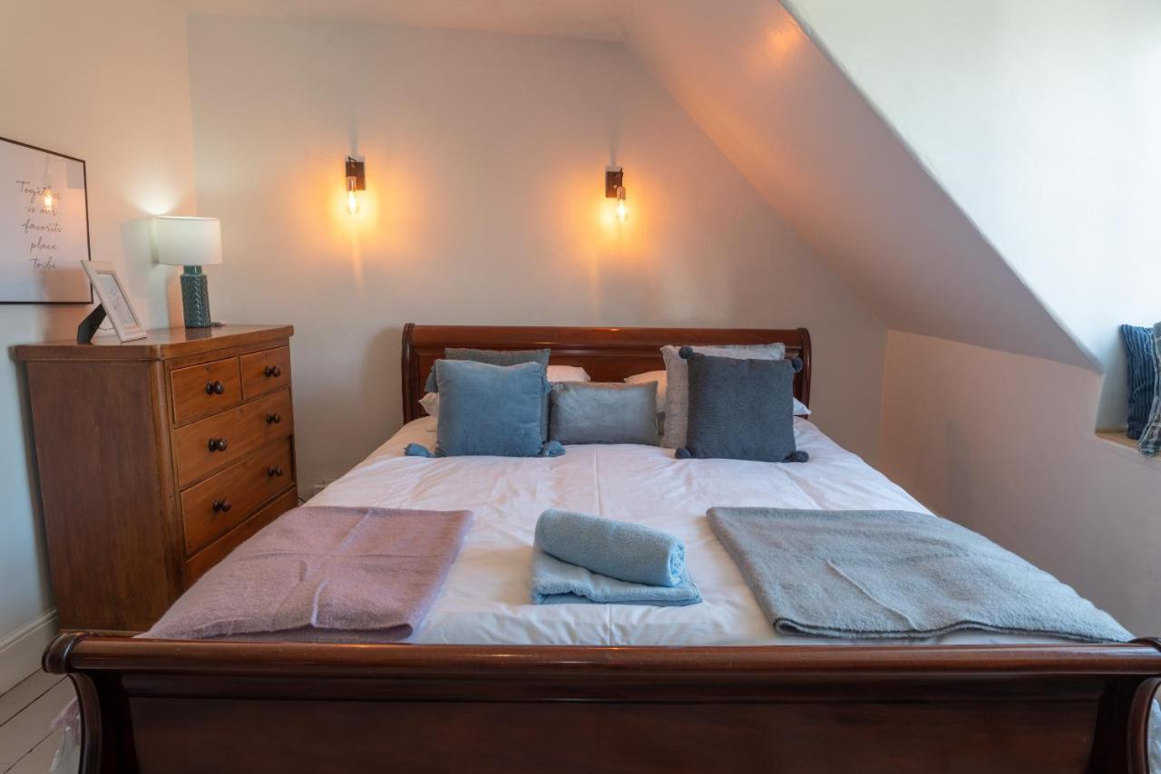 Belmont Villa - 4 Bed - Hot Tub Additional Cost - Sleeps 10-Tjs22Bv Ilfracombe Exterior photo
